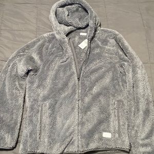 Hollister faux fur  grey zipper hoodie , has inside pockets